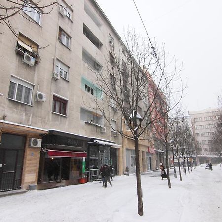 White Apartment Belgrado Exterior foto