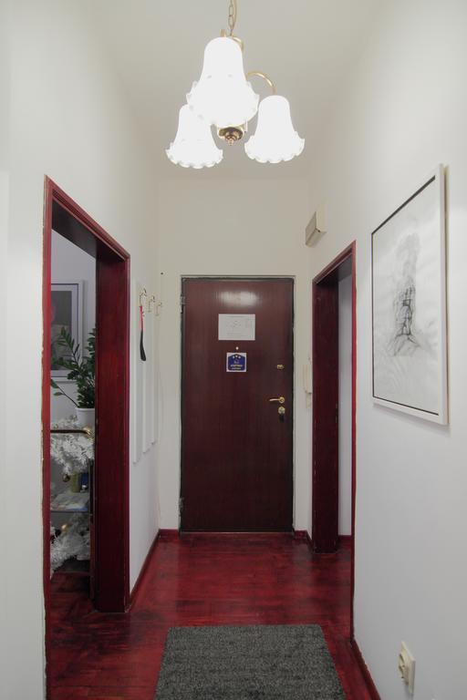White Apartment Belgrado Exterior foto