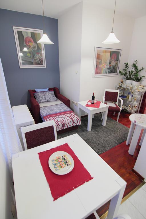 White Apartment Belgrado Exterior foto