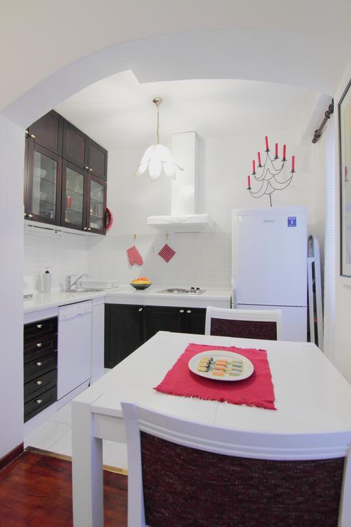 White Apartment Belgrado Exterior foto
