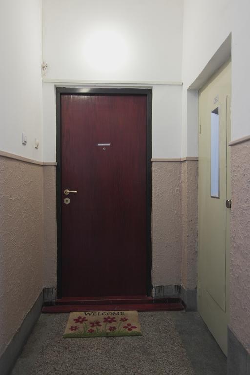 White Apartment Belgrado Exterior foto
